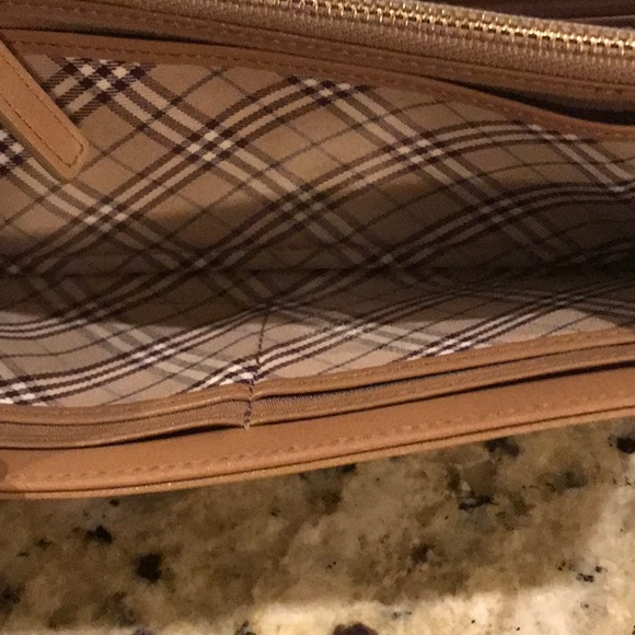 Authentic Burberry Wallet - Picture 4 of 7